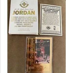 Authentic rare 22 kt gold Michael Jordan card